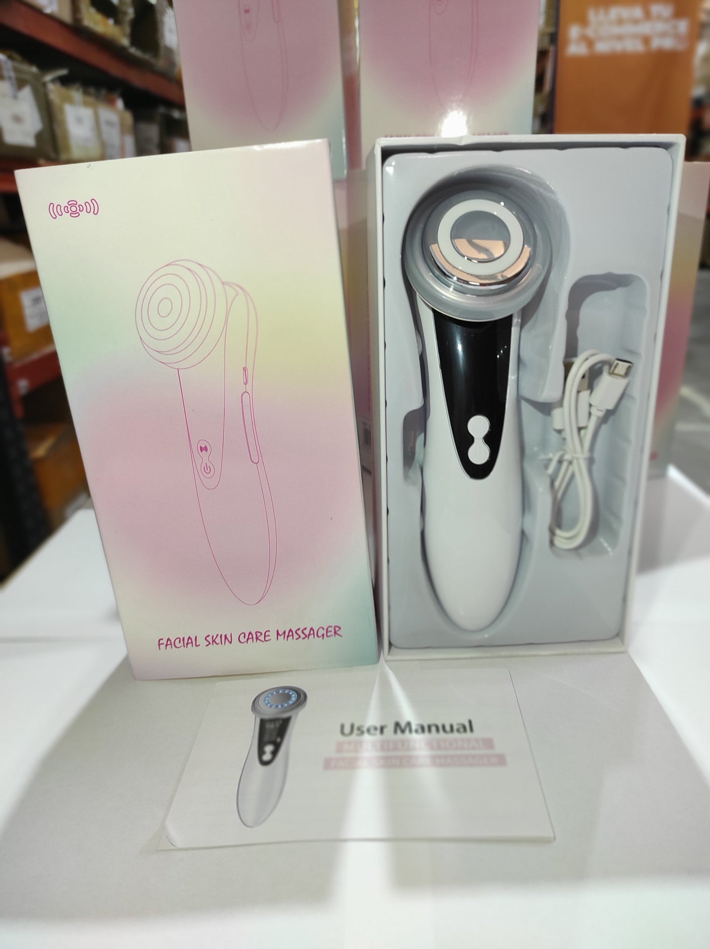 Massageador Facial - skincare - DermaLift Pro™ LED